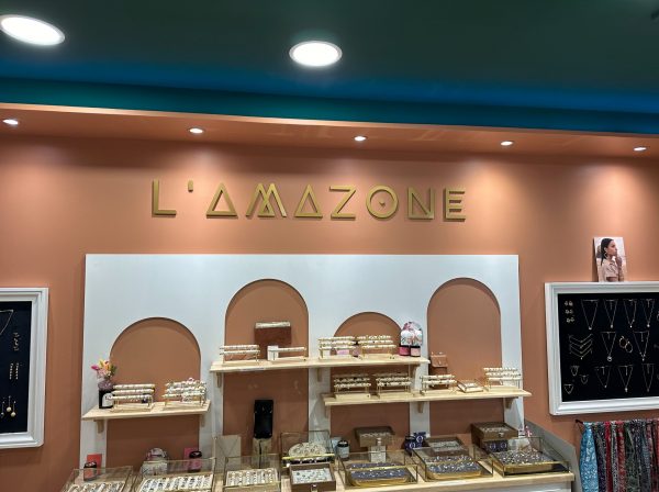 Création et pose d'enseigne intérieure