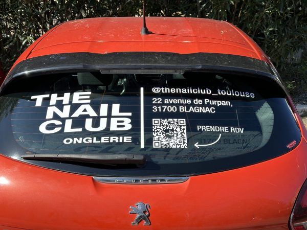 Marquage vinyle de voiture d'entreprise
